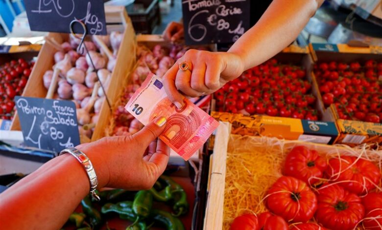 Fransa Sayıştayı, bu ülkede benzeri görülmemiş kemer sıkma önlemlerinin gerekli olduğuna karar verdi