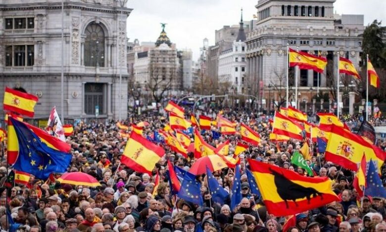 İspanyol parlamentosu tartışmalı ayrılıkçı af yasasını onayladı