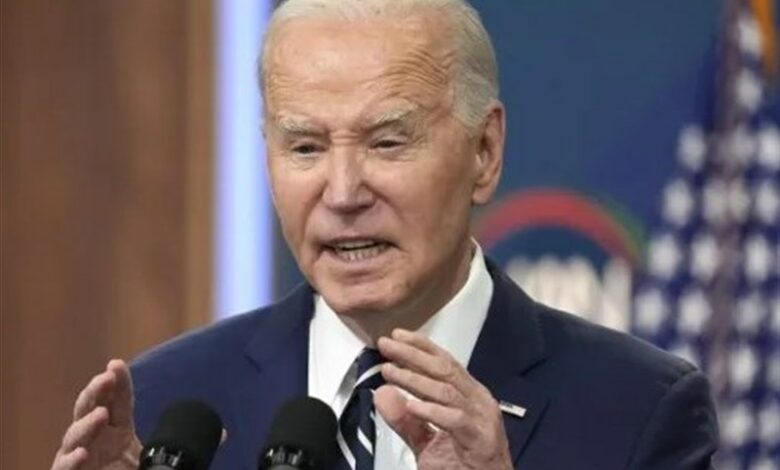 Biden İsrail’e yardım etmek için kongre liderlerine ulaştı