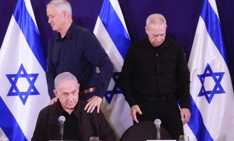 Haaretz, Netanyahu ve kabinesinin skandallarını sıraladı