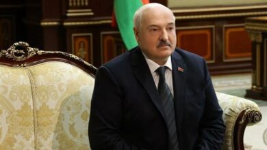 Lukashenko: Amerika seçimlerinin her iki adayı da aptal