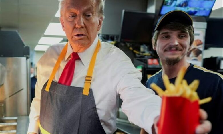 Trump McDonald’s restoranında çalışıyor