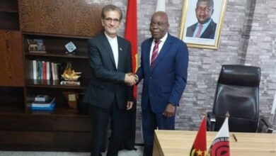 İran büyükelçisinin güven mektubunun Angola cumhurbaşkanına sunulması